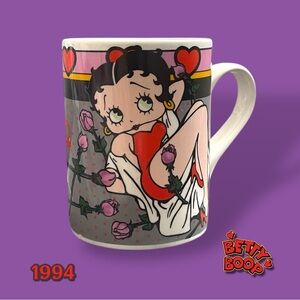 Vintage 1994 Betty Boop and Roses Red, Pink and Gray Mug